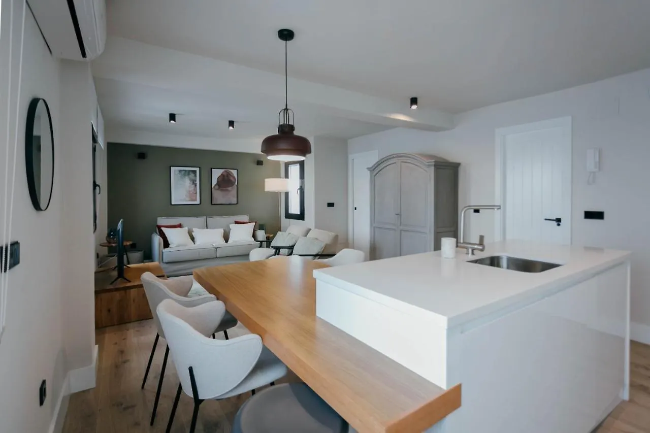Elegant And Luxury 2Bd 2Bth- Alfalfa Seville Apartment
